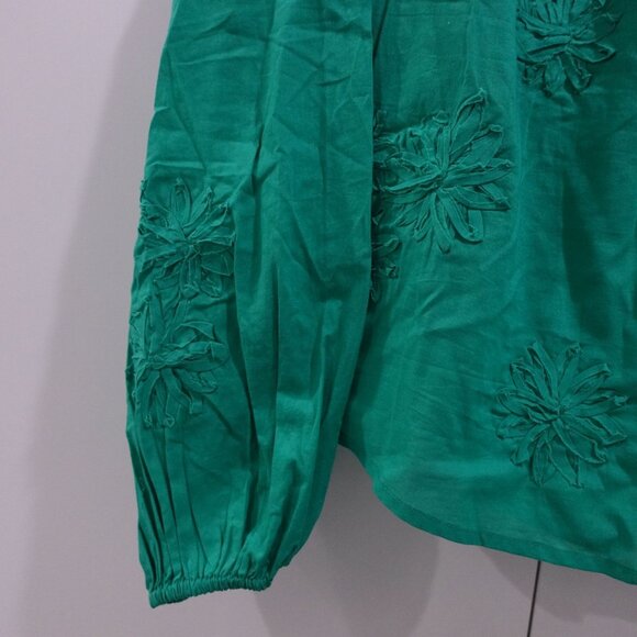 NWOT TWRHLL by Christie Brinkley Applique Long Sleeve Peasant Blouse Green Sz M - Picture 3 of 7